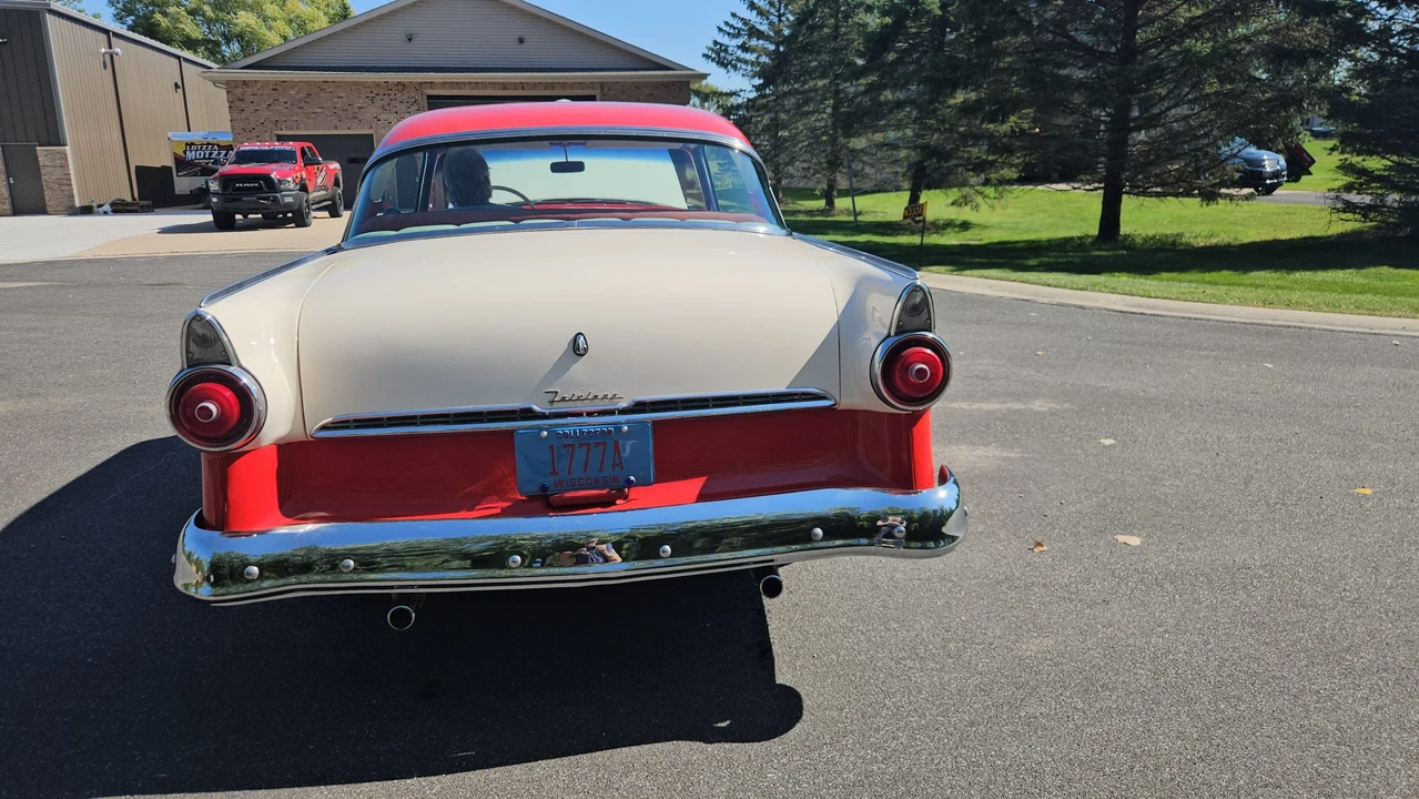 1955 Ford Fairlane 2nd Gen - Image 5 of 31