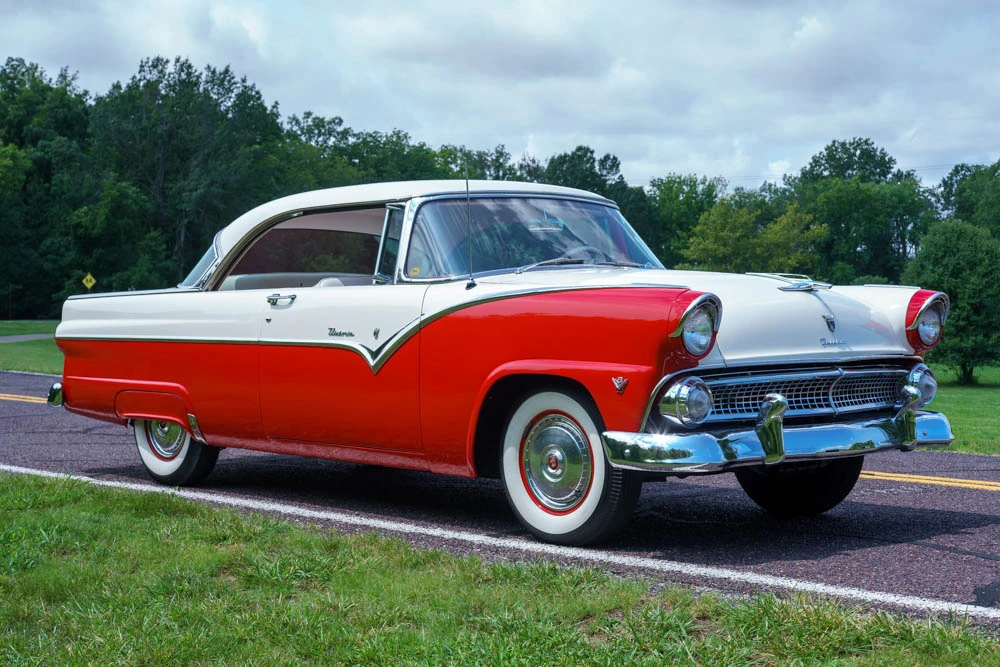 1955 Ford Fairlane 1st Gen - Image 2 of 31