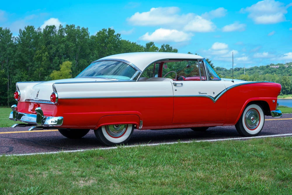 1955 Ford Fairlane 1st Gen - Image 11 of 31