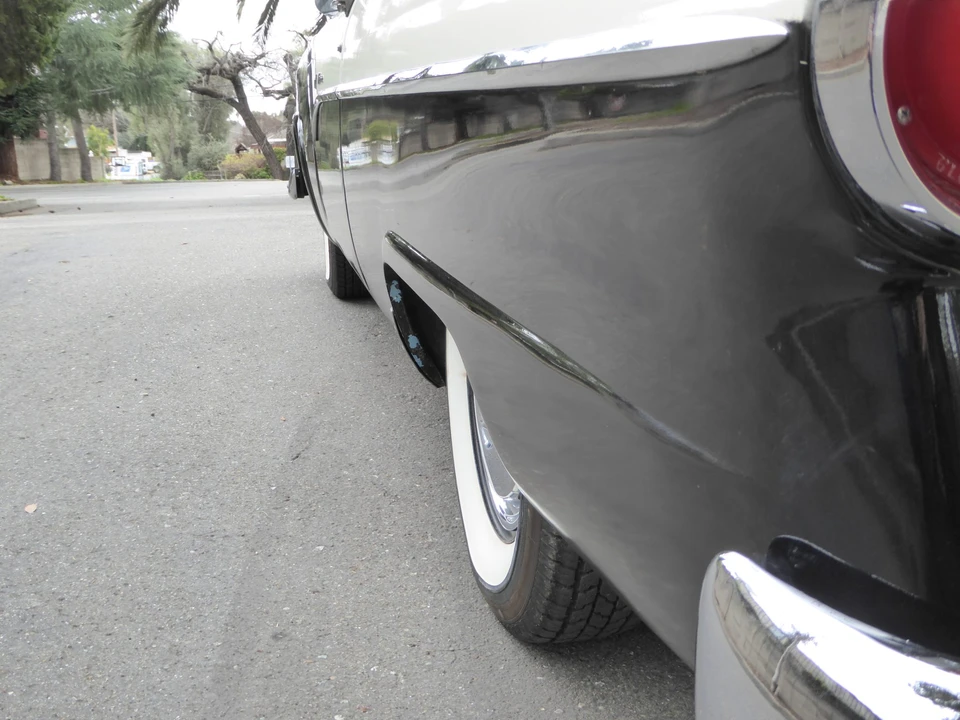 1955 Ford Fairlane 1st Gen - Image 24 of 31