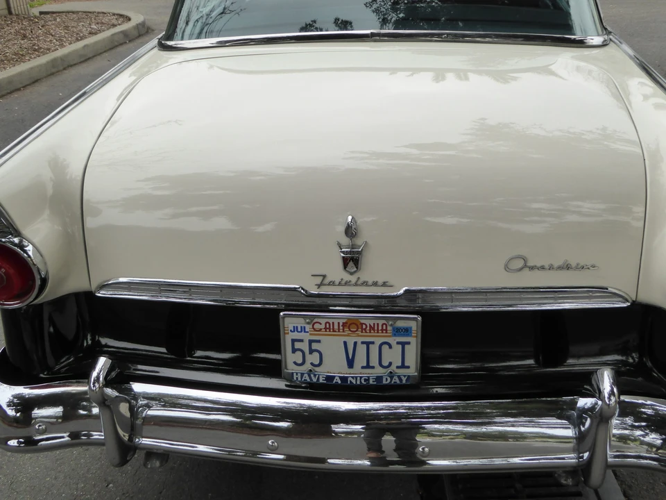 1955 Ford Fairlane 1st Gen - Image 27 of 31