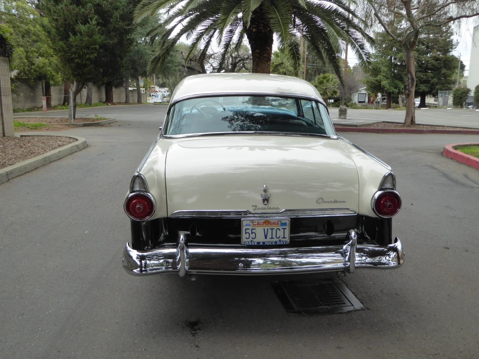 1955 Ford Fairlane 1st Gen - Image 12 of 31