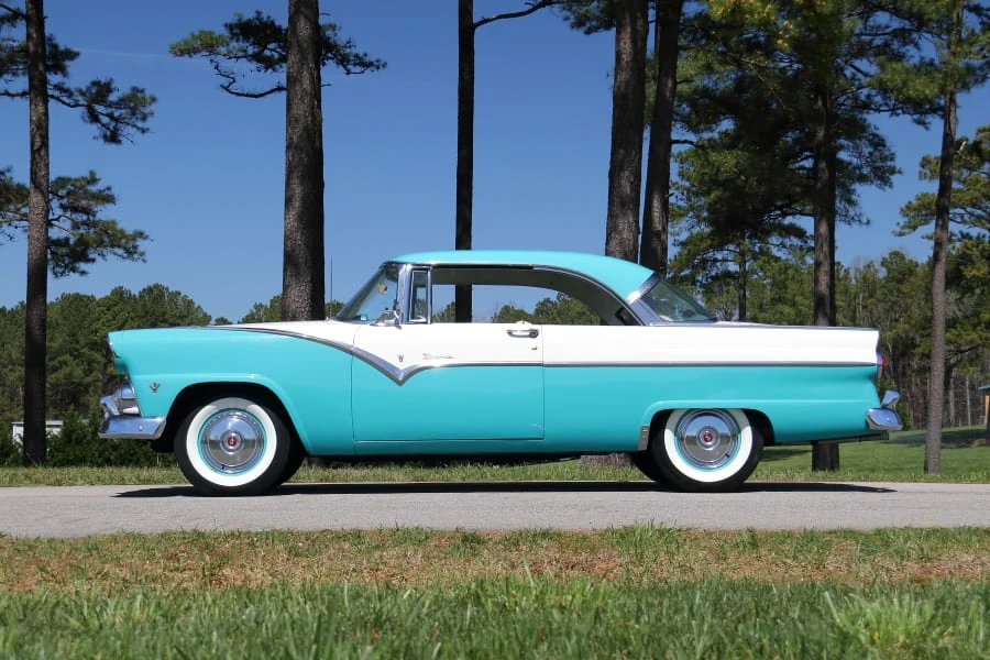 1955 Ford Fairlane 1st Gen - Image 2 of 24