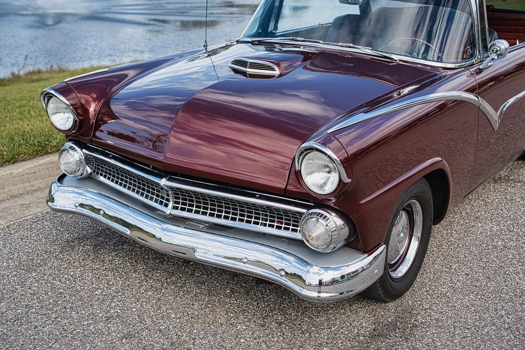 1955 Ford Fairlane 1st Gen - Image 25 of 31