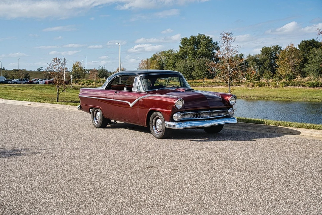 1955 Ford Fairlane 2nd Gen - Image 9 of 21