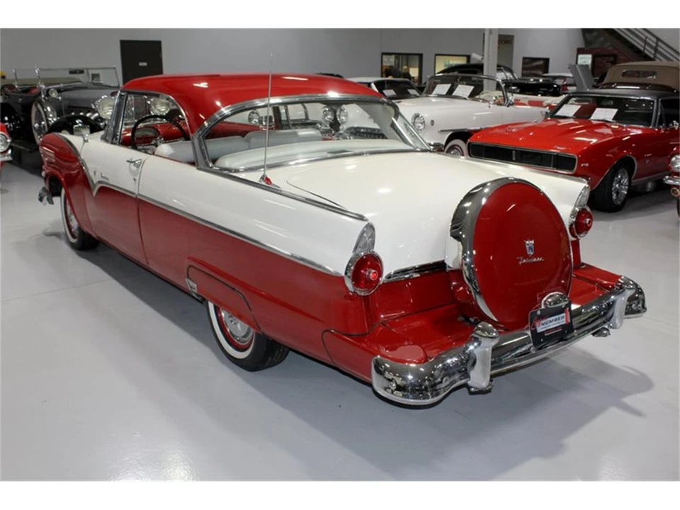1955 Ford Fairlane 1st Gen - Image 17 of 31