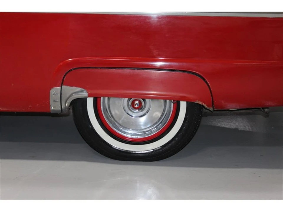 1955 Ford Fairlane 1st Gen - Image 22 of 31