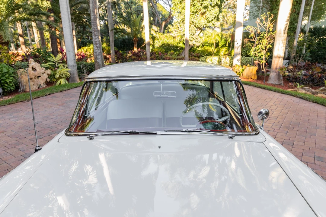 1955 Ford Fairlane 1st Gen - Image 28 of 31