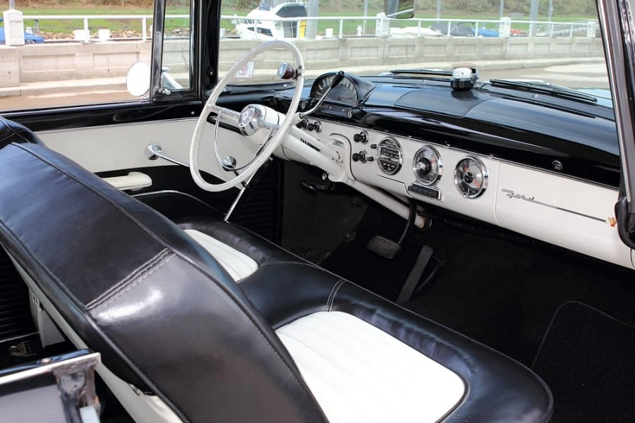 1955 Ford Fairlane 1st Gen - Image 5 of 11