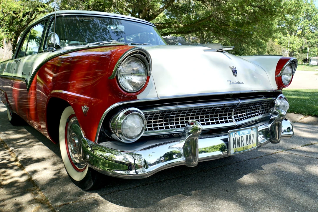 1955 Ford Fairlane 2nd Gen - Image 10 of 31