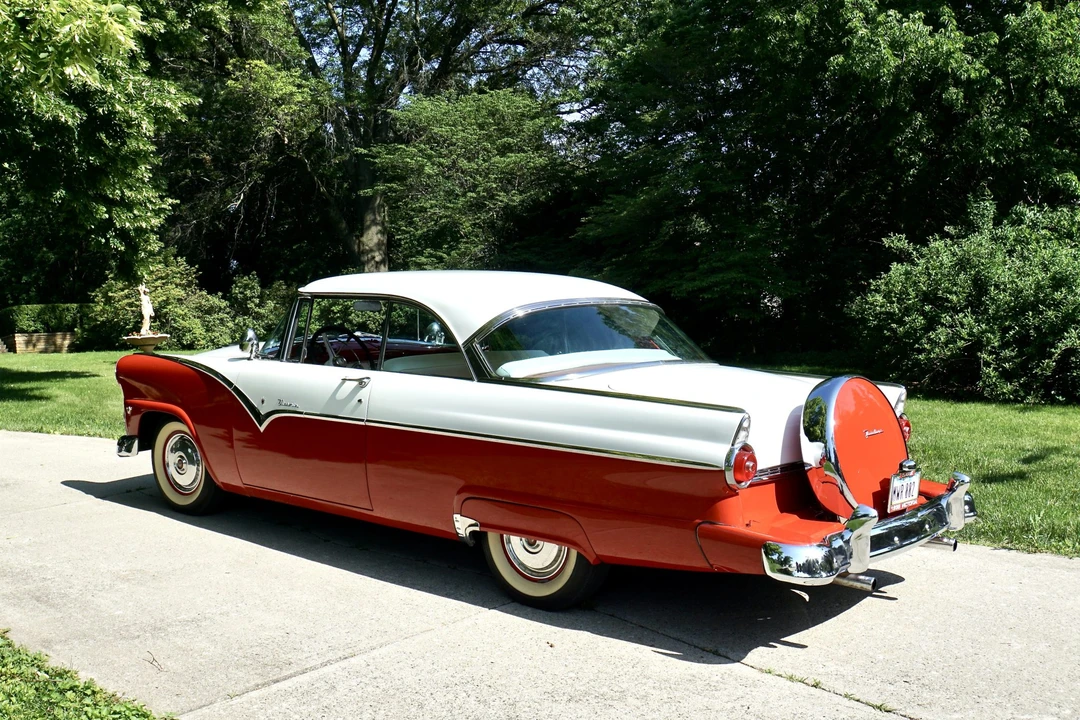 1955 Ford Fairlane 2nd Gen - Image 8 of 31