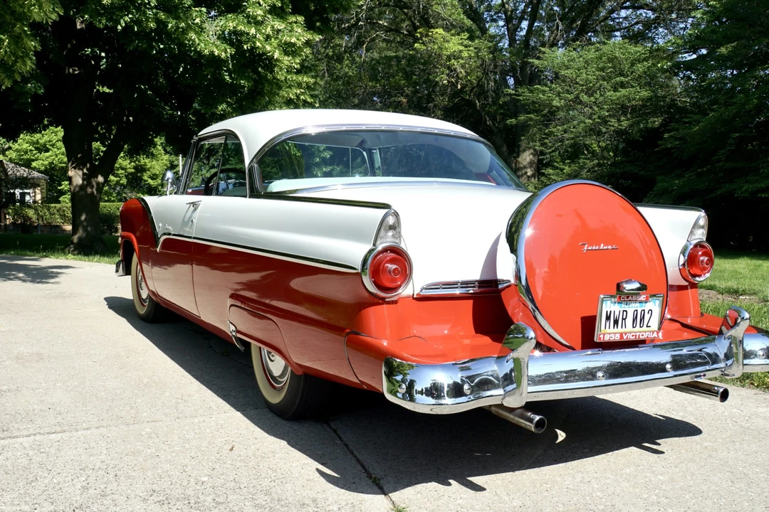 1955 Ford Fairlane 2nd Gen - Image 7 of 31