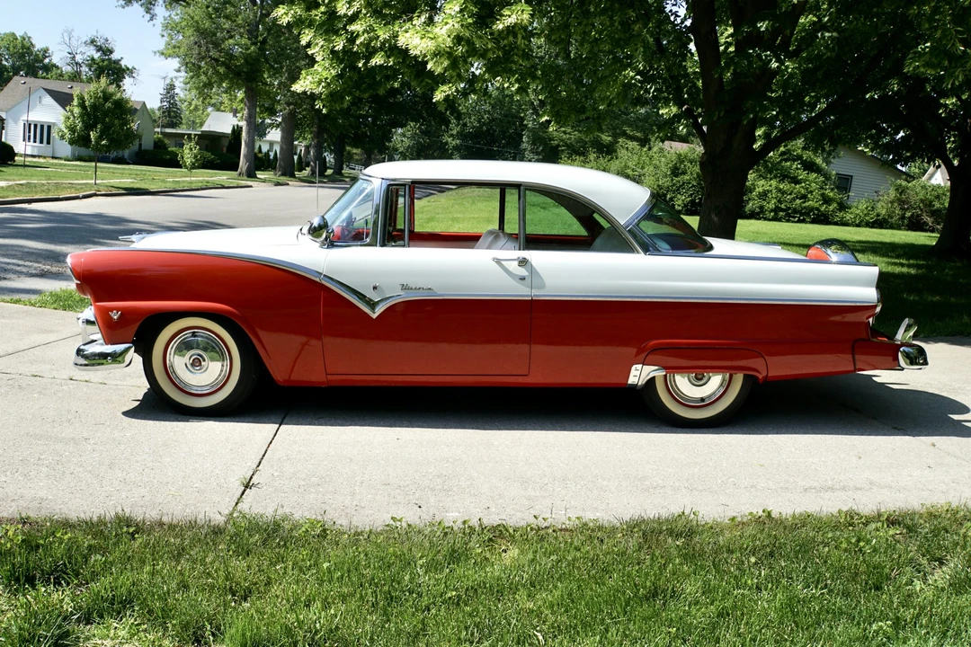 1955 Ford Fairlane 2nd Gen - Image 9 of 31