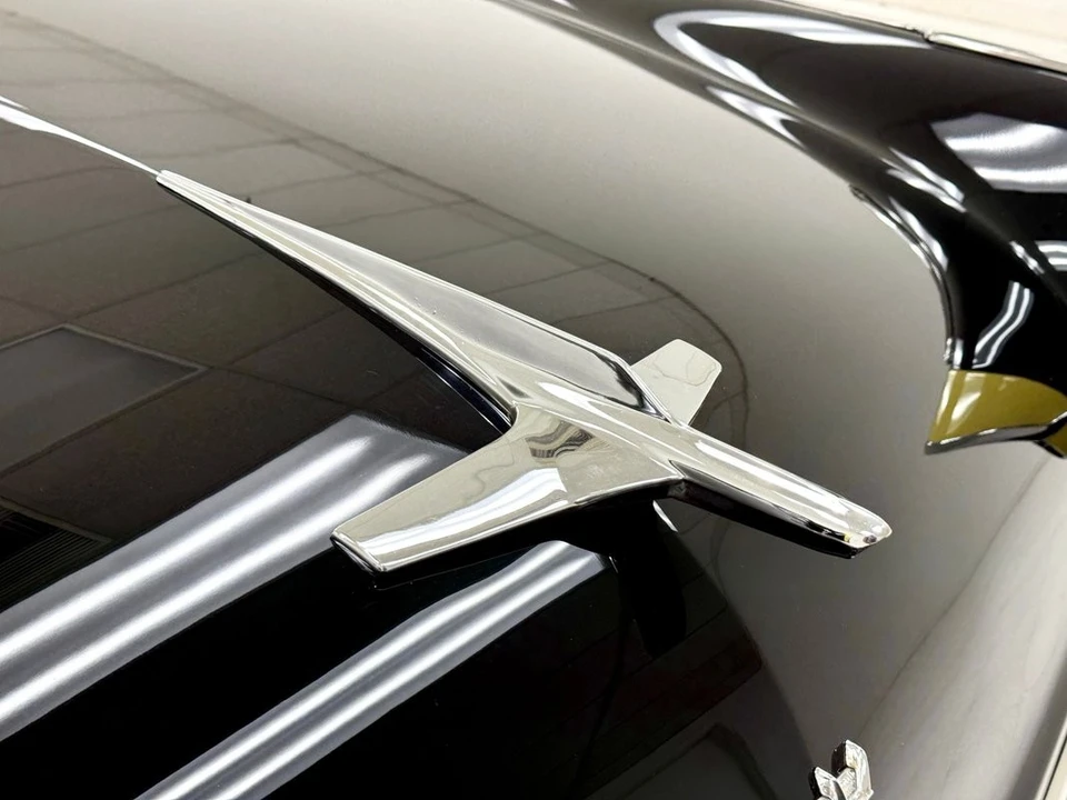 1955 Ford Fairlane 2nd Gen - Image 11 of 12