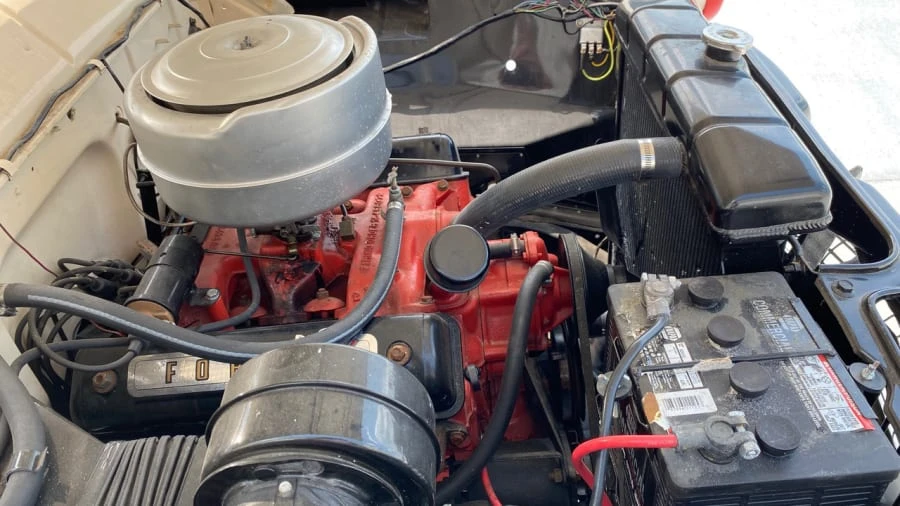 1955 Ford Fairlane 1st Gen - Image 18 of 31