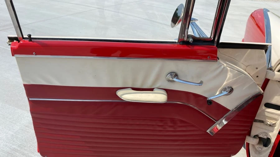 1955 Ford Fairlane 1st Gen - Image 4 of 31