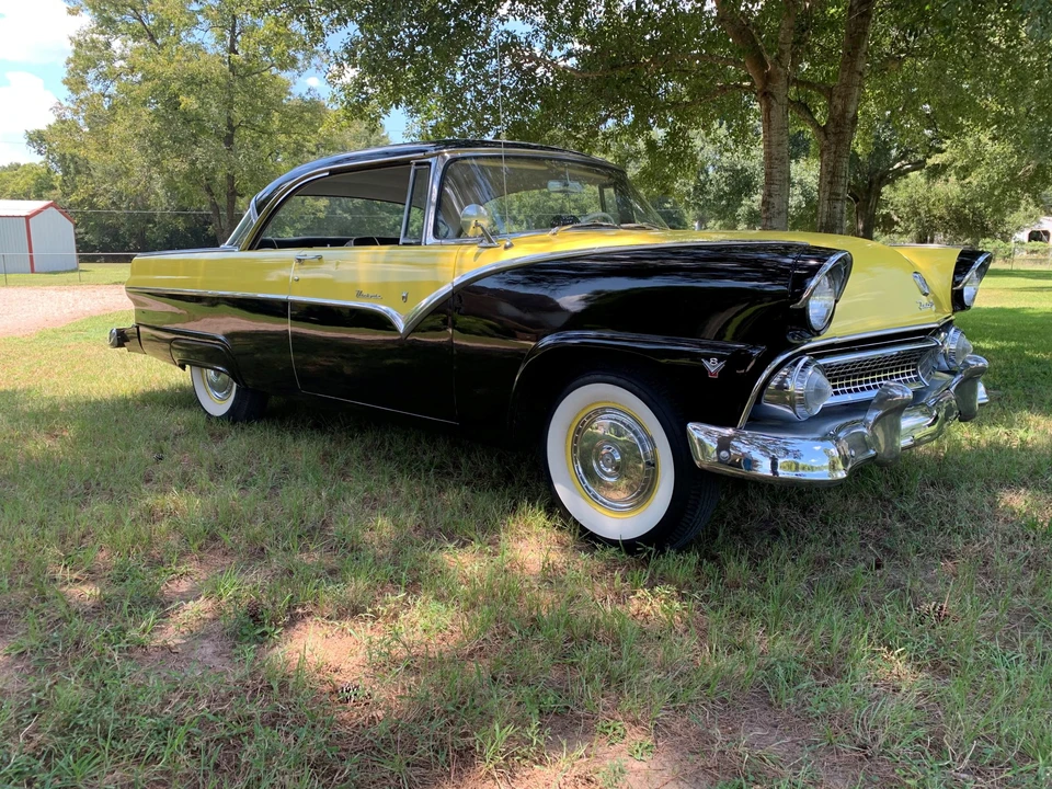 1955 Ford Fairlane 1st Gen - Image 14 of 31