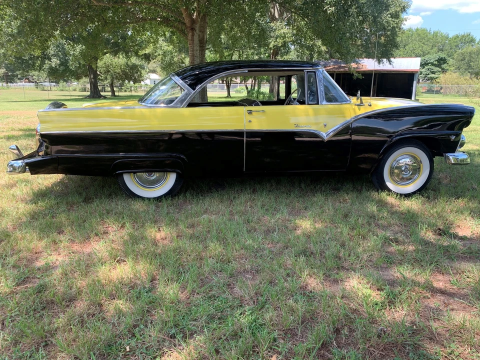 1955 Ford Fairlane 1st Gen - Image 16 of 31