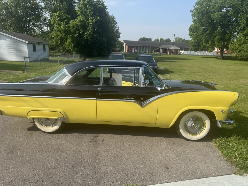 1955 Ford Fairlane 1st Gen - Image 6 of 15