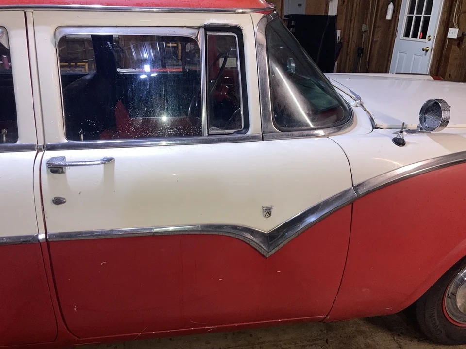 1955 Ford Fairlane 1st Gen - Image 3 of 21