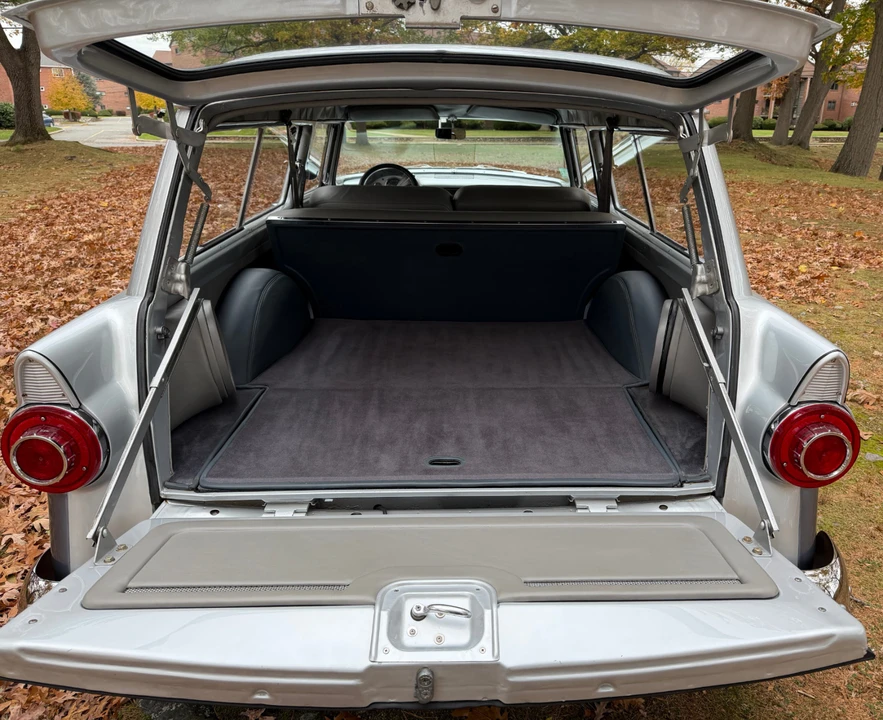 1955 Ford Fairlane 1st Gen - Image 11 of 18