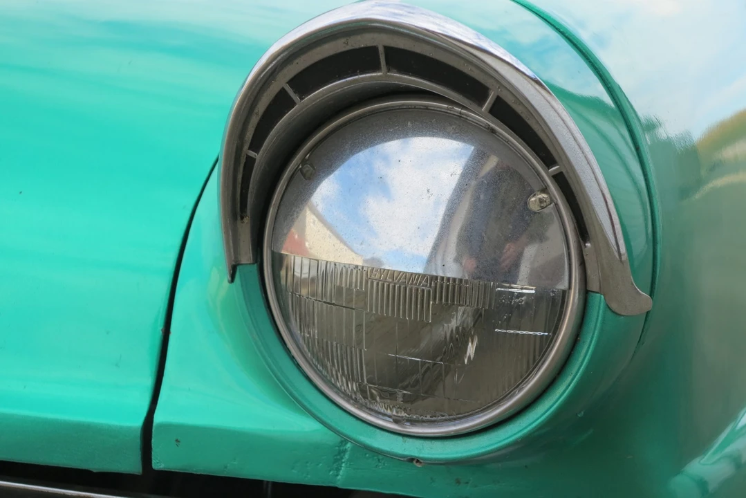 1955 Ford Customline - Image 18 of 31