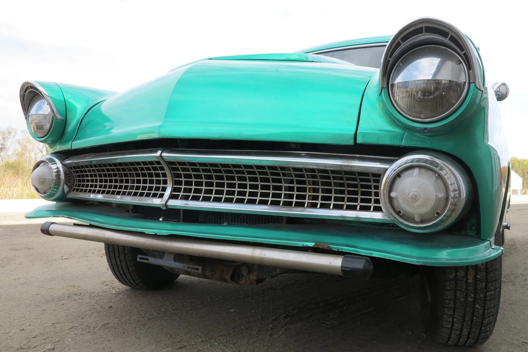 1955 Ford Customline - Image 12 of 31
