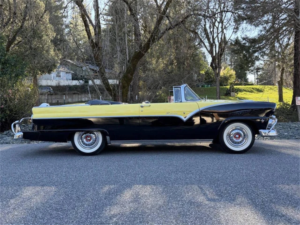 1955 Ford Fairlane 1st Gen - Image 5 of 16