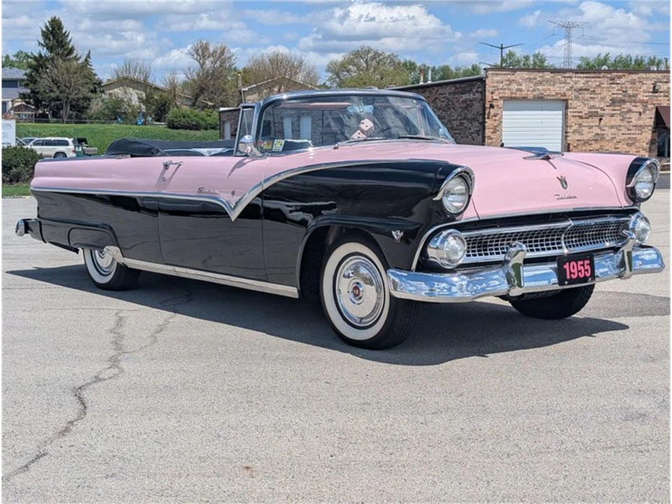 1955 Ford Fairlane 1st Gen - Image 29 of 31