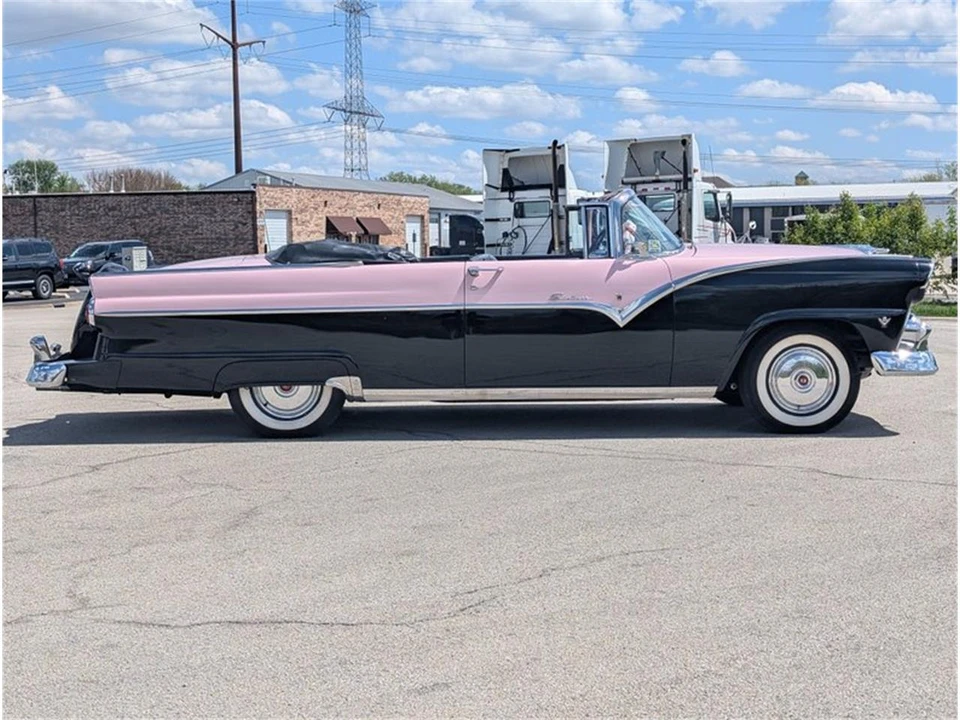 1955 Ford Fairlane 1st Gen - Image 30 of 31