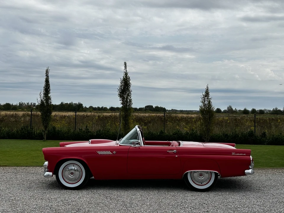 1955 Ford Thunderbird 1st Gen - Image 17 of 30