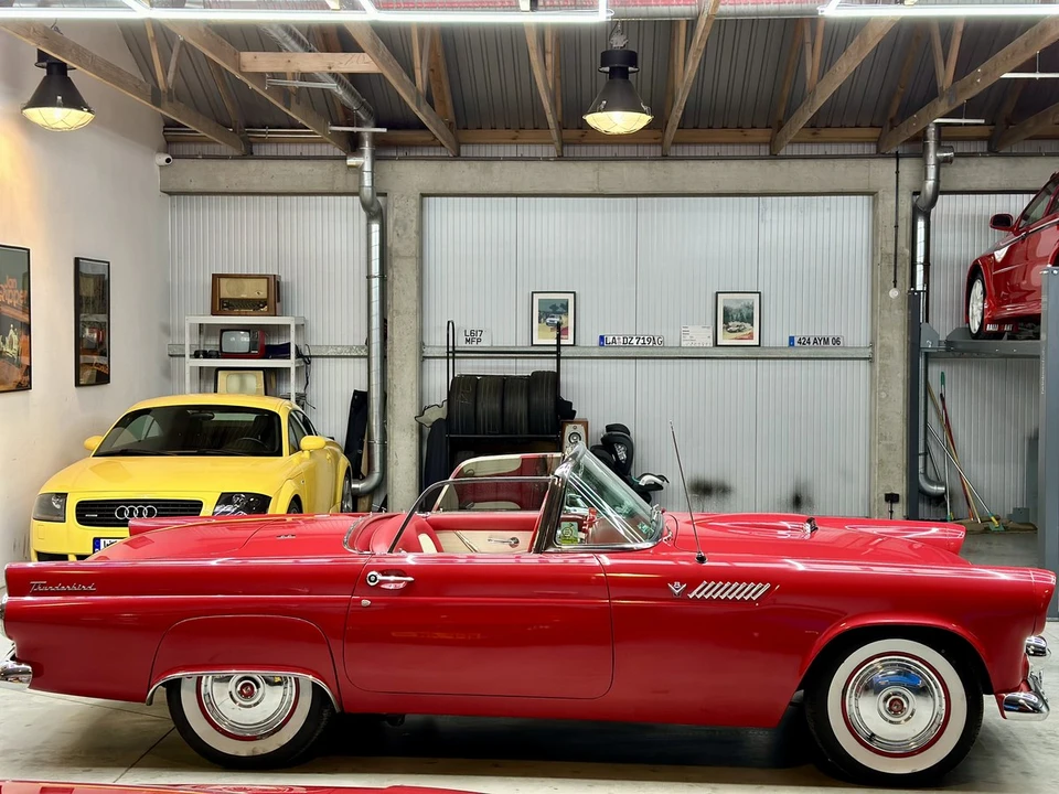 1955 Ford Thunderbird 1st Gen - Image 9 of 30