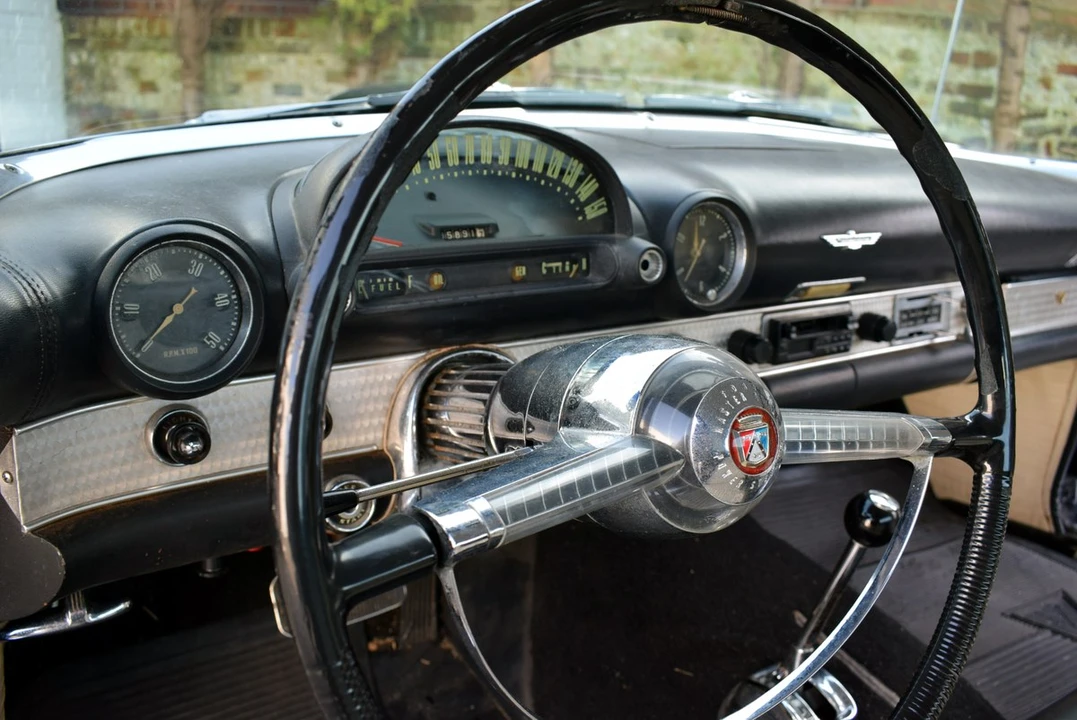 1955 Ford Thunderbird 1st Gen - Image 29 of 30