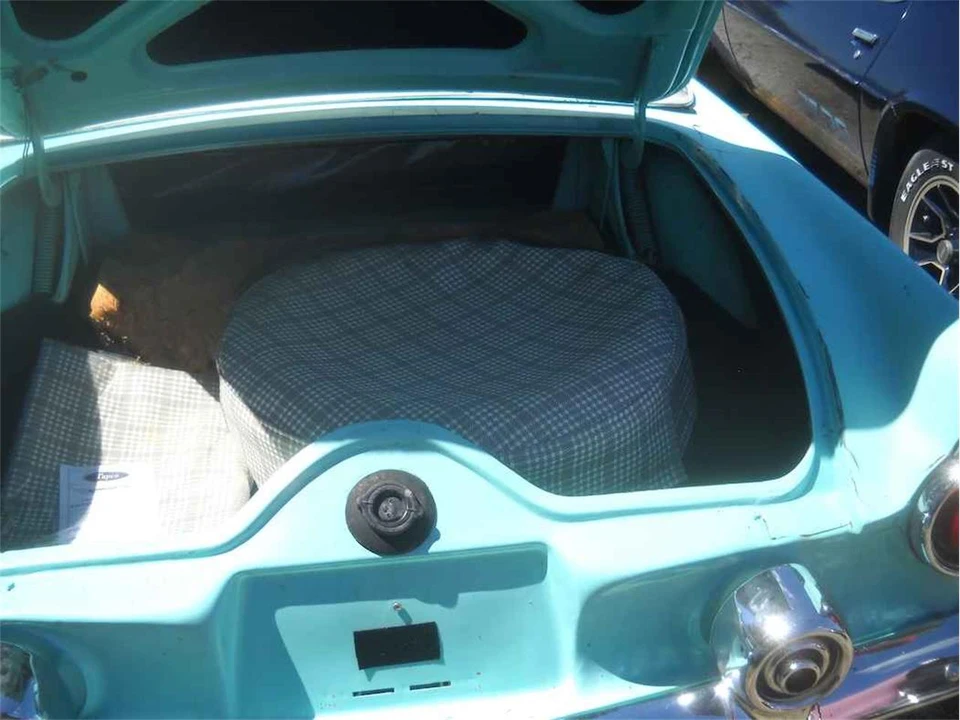 1955 Ford Thunderbird 1st Gen - Image 19 of 23