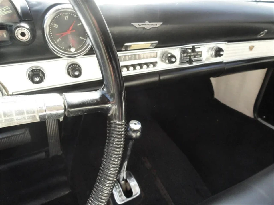 1955 Ford Thunderbird 1st Gen - Image 26 of 31