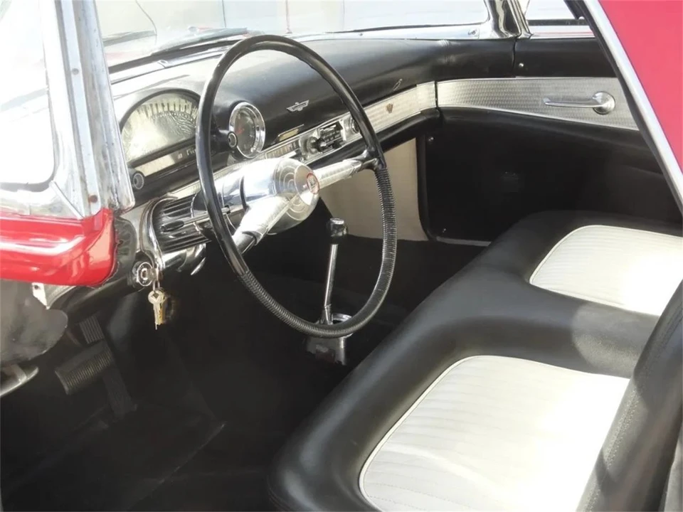 1955 Ford Thunderbird 1st Gen - Image 24 of 31