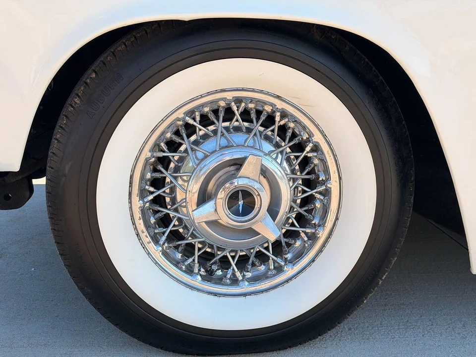 1955 Ford Thunderbird 1st Gen - Image 12 of 31