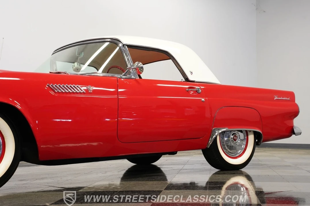 1955 Ford Thunderbird 1st Gen - Image 24 of 31