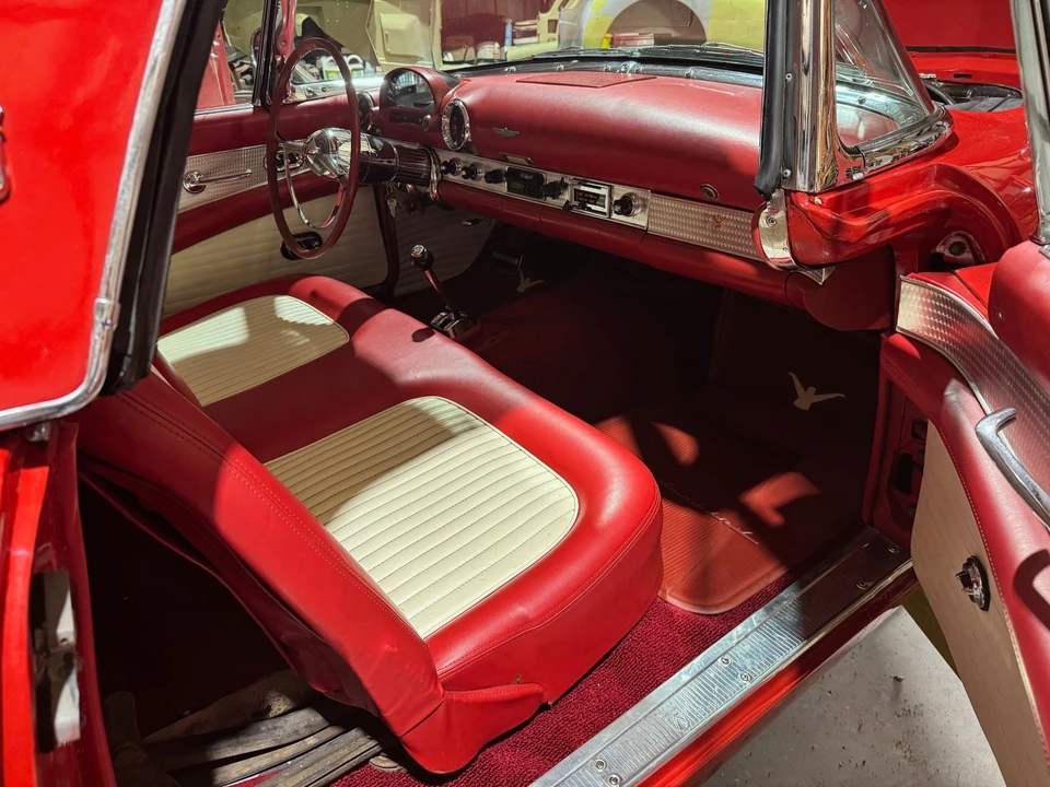 1955 Ford Thunderbird 1st Gen - Image 18 of 21