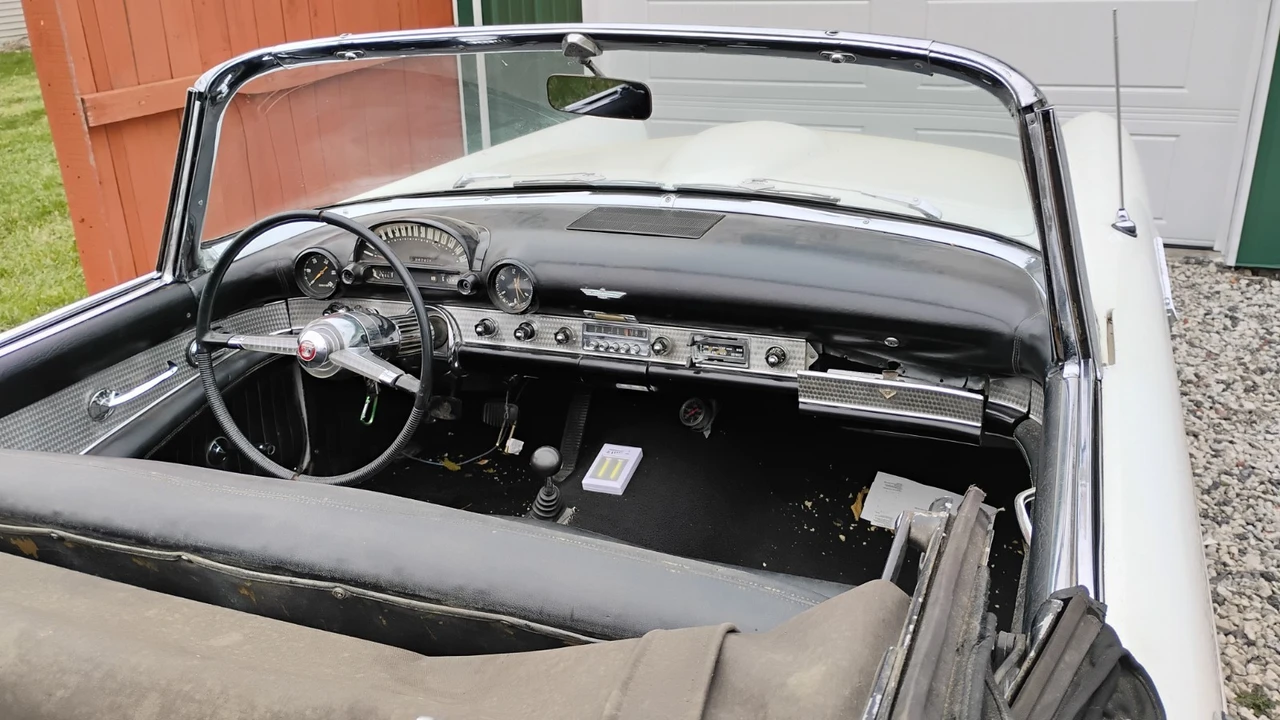 1955 Ford Thunderbird 1st Gen - Image 5 of 5