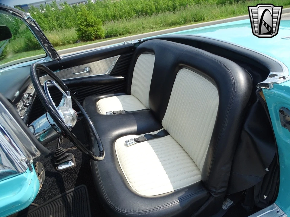 1955 Ford Thunderbird 1st Gen - Image 16 of 21
