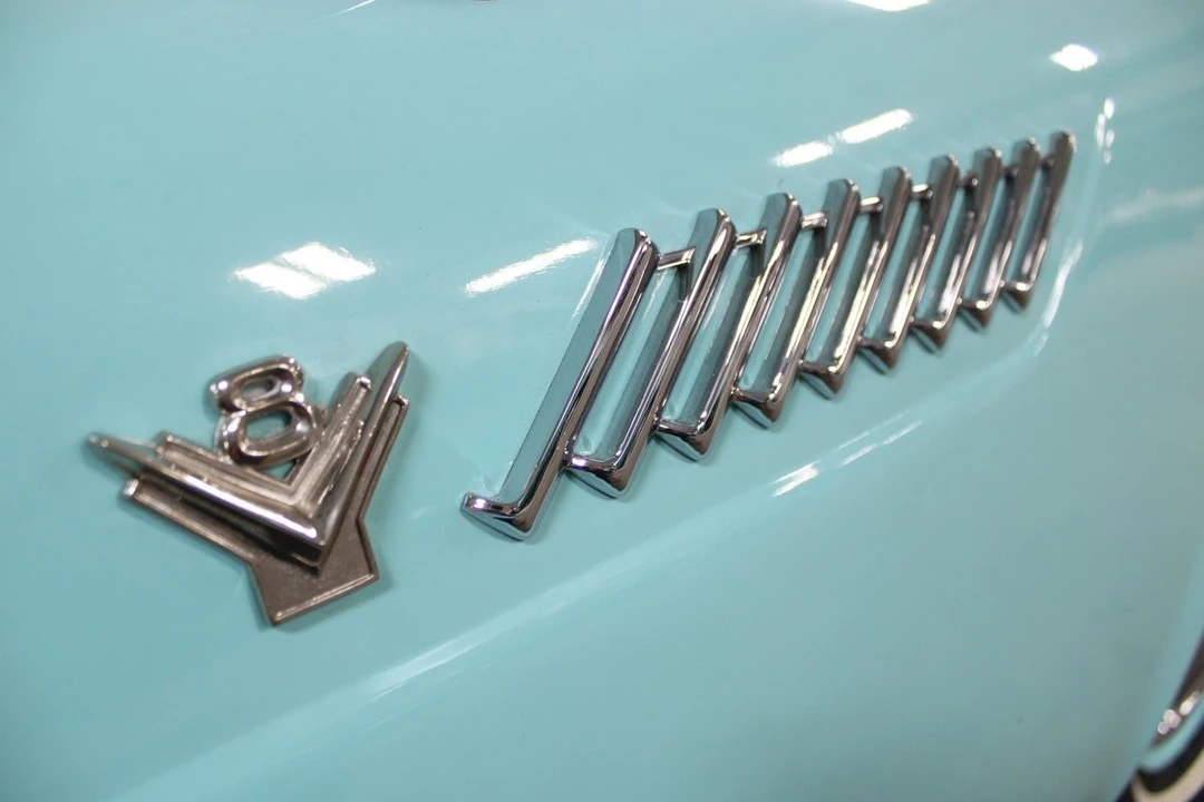 1955 Ford Thunderbird 1st Gen - Image 17 of 21
