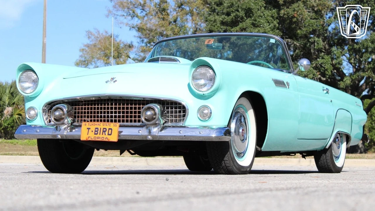 1955 Ford Thunderbird 1st Gen - Image 3 of 12