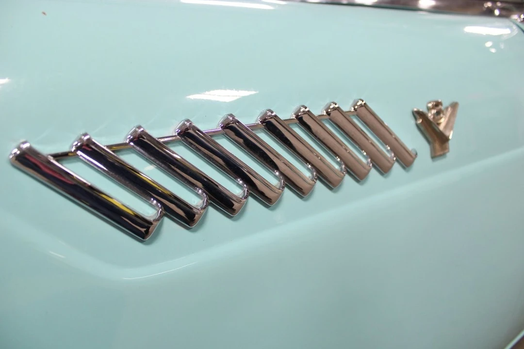 1955 Ford Thunderbird 1st Gen - Image 12 of 31