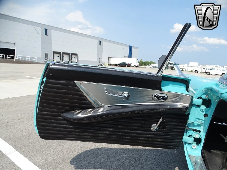 1955 Ford Thunderbird 1st Gen - Image 15 of 21
