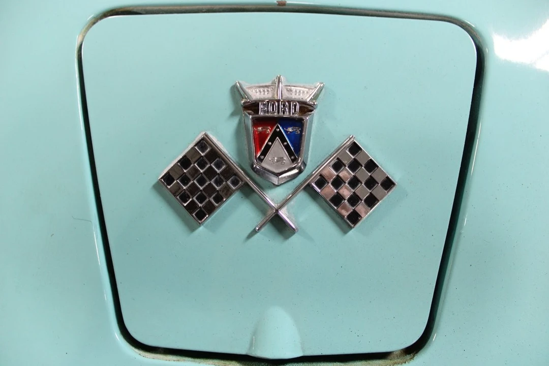 1955 Ford Thunderbird 1st Gen - Image 15 of 21