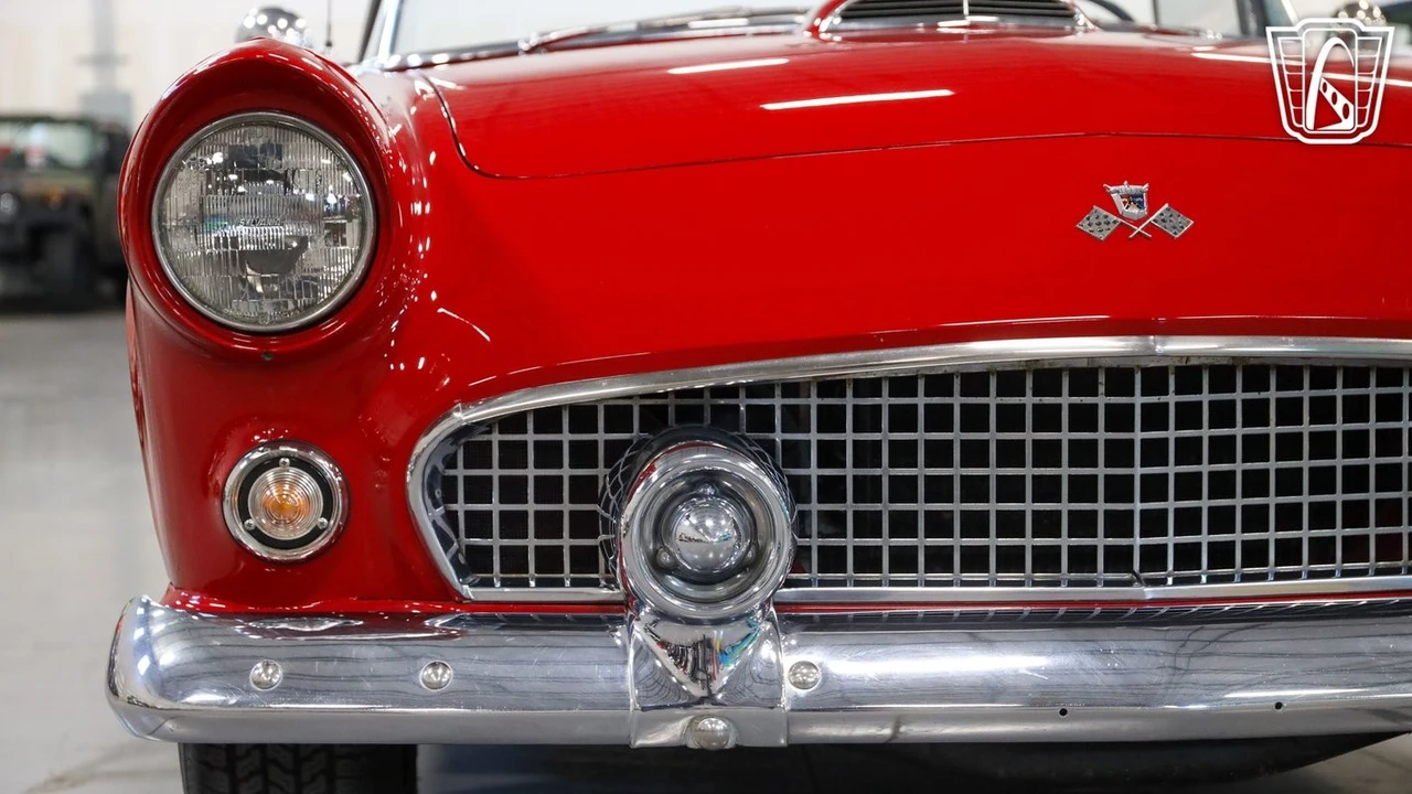 1955 Ford Thunderbird 1st Gen - Image 9 of 12