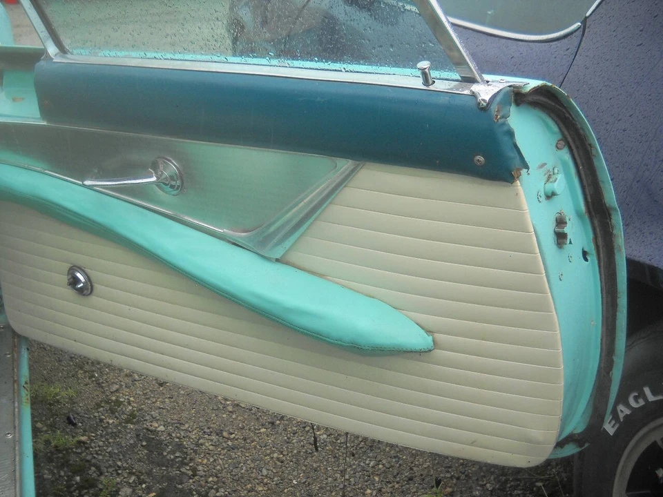1955 Ford Thunderbird 1st Gen - Image 14 of 21