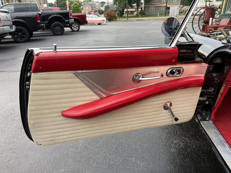 1955 Ford Thunderbird 1st Gen - Image 31 of 31