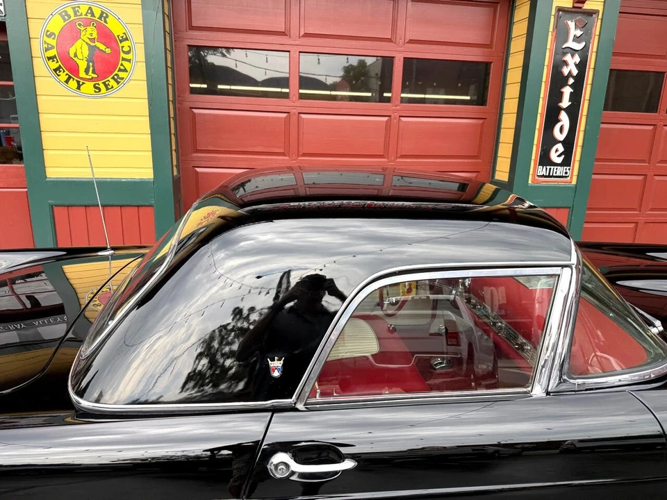 1955 Ford Thunderbird 1st Gen - Image 11 of 12